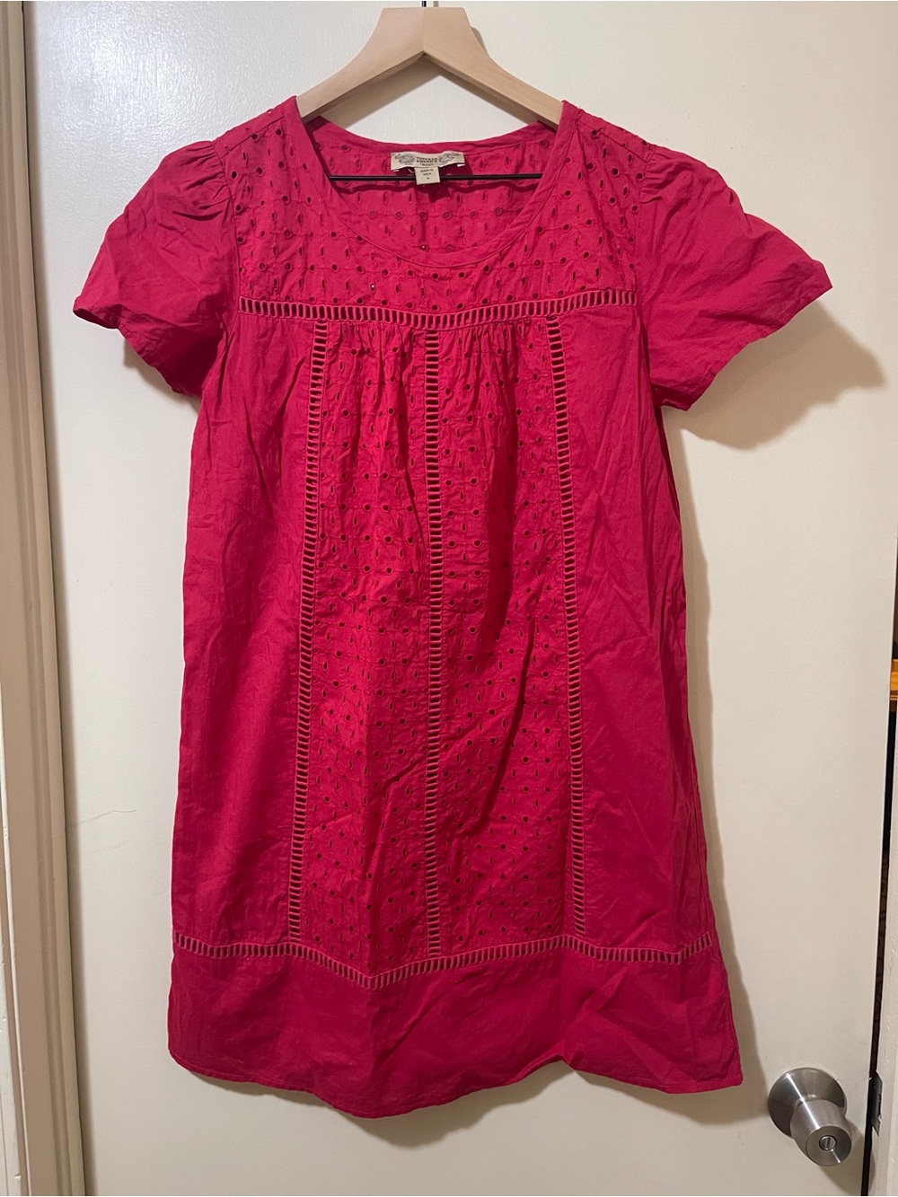 Vintage America Bright Fuchsia Eyelet Dreas